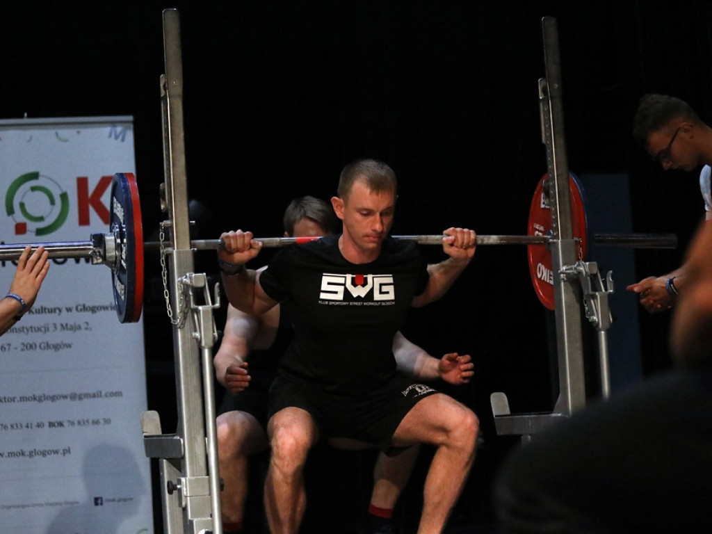Ale ciężary! Duża frekwencja na mistrzostwach Polski w Street Lifting