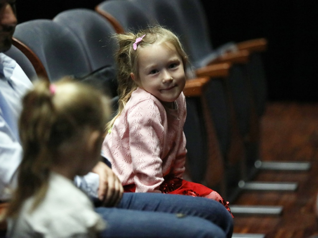 Spektakl dla dzieci w głogowskim teatrze na zdjęciach