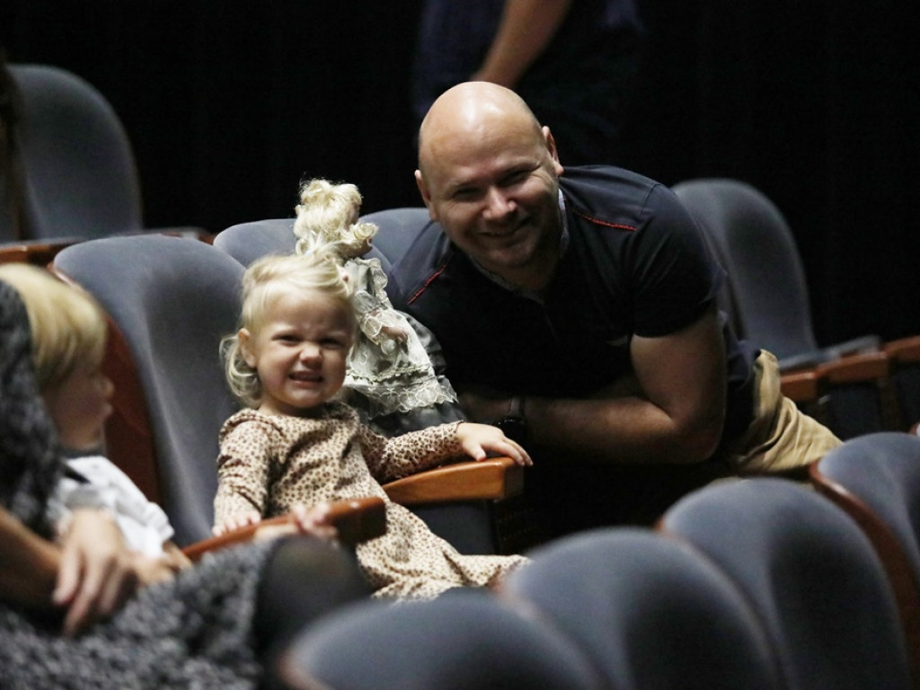 Spektakl dla dzieci w głogowskim teatrze na zdjęciach