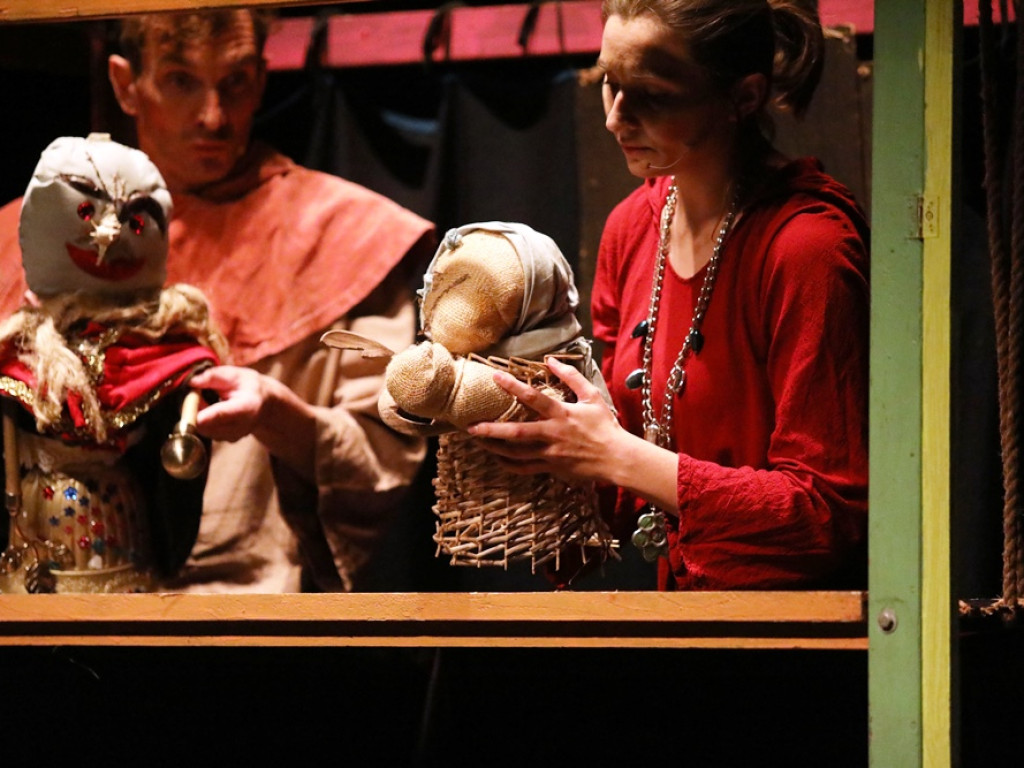 Spektakl dla dzieci w głogowskim teatrze na zdjęciach