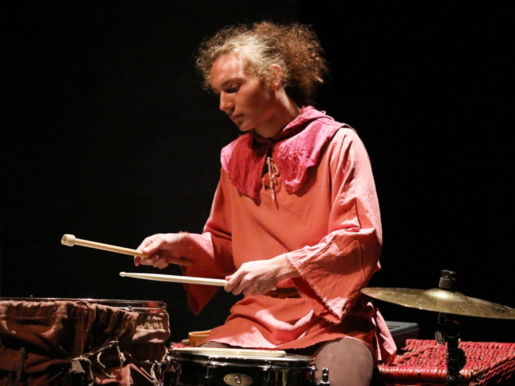 Spektakl dla dzieci w głogowskim teatrze na zdjęciach