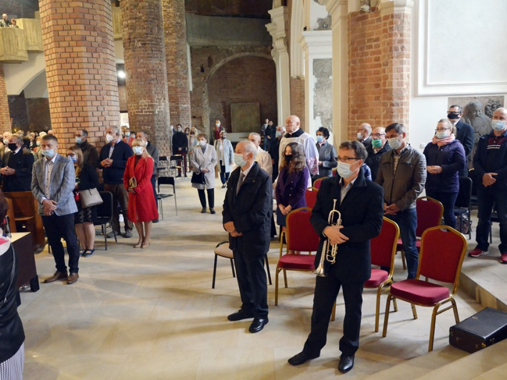 Historyczne wydarzenie! Biskup przywrócił Kapitułę Kolegiacką