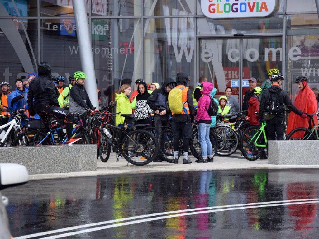 Rowerowy rajd dla Amelki Antczak. Pojechali do Jakubowa