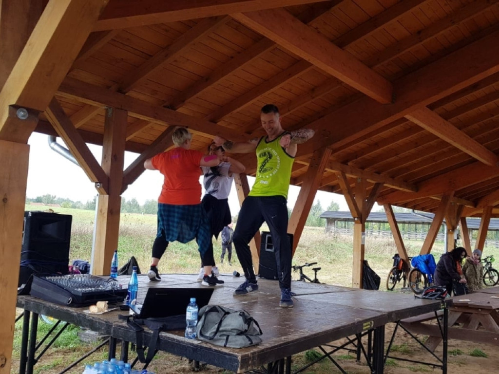 Rowerowy rajd dla Amelki Antczak. Pojechali do Jakubowa