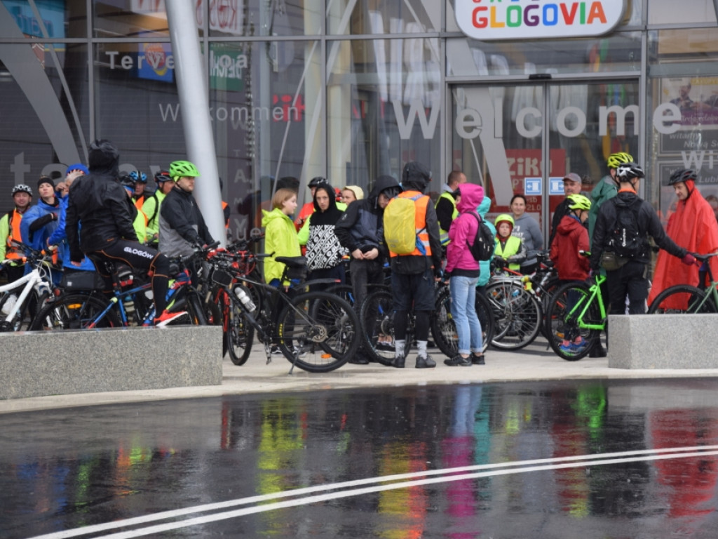 Rowerowy rajd dla Amelki Antczak. Pojechali do Jakubowa