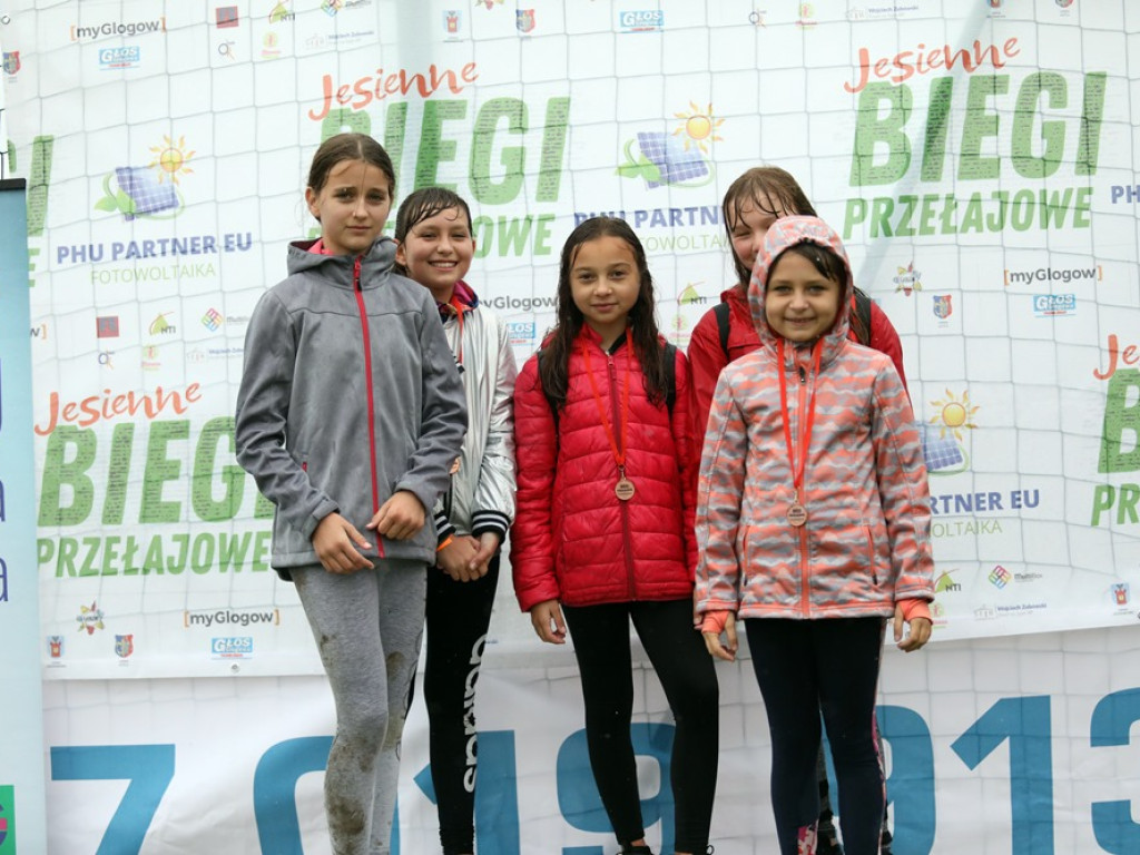 Radość na mecie była ogromna! Jesienne Biegi Przełajowe w Kotli