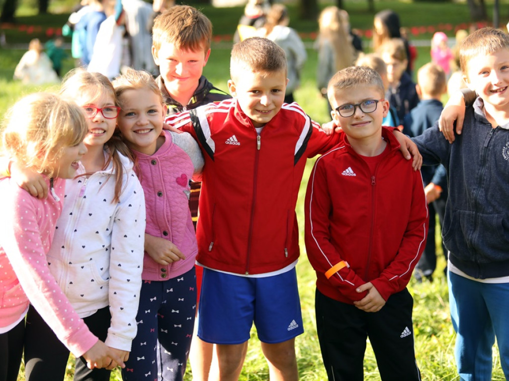 Każdy był zwycięzcą! Jesienne Biegi Przełajowe w Jerzmanowej