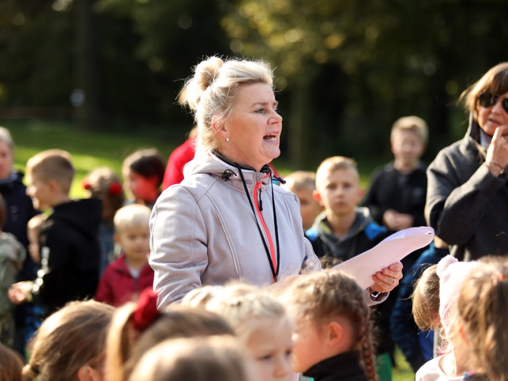 Każdy był zwycięzcą! Jesienne Biegi Przełajowe w Jerzmanowej