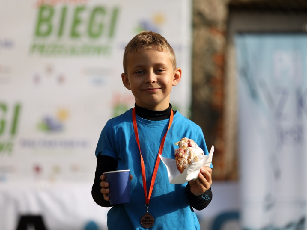 Każdy był zwycięzcą! Jesienne Biegi Przełajowe w Jerzmanowej