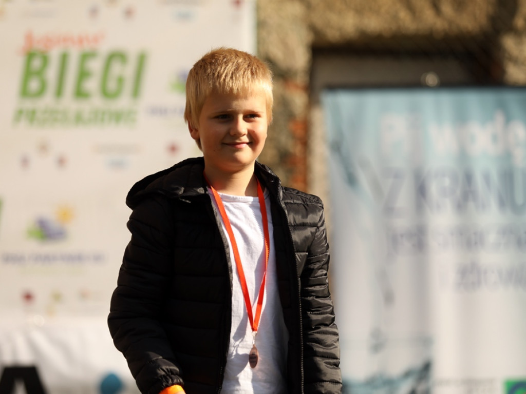 Każdy był zwycięzcą! Jesienne Biegi Przełajowe w Jerzmanowej