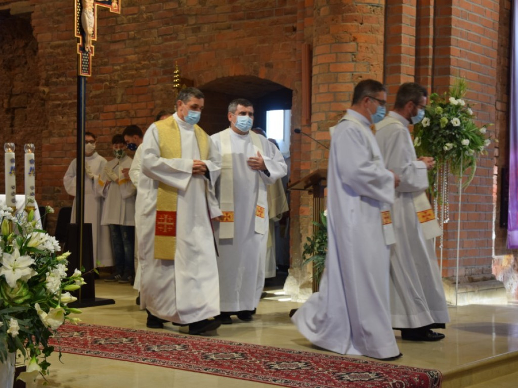 Wierni pożegnali w kolegiacie księdza Malskiego