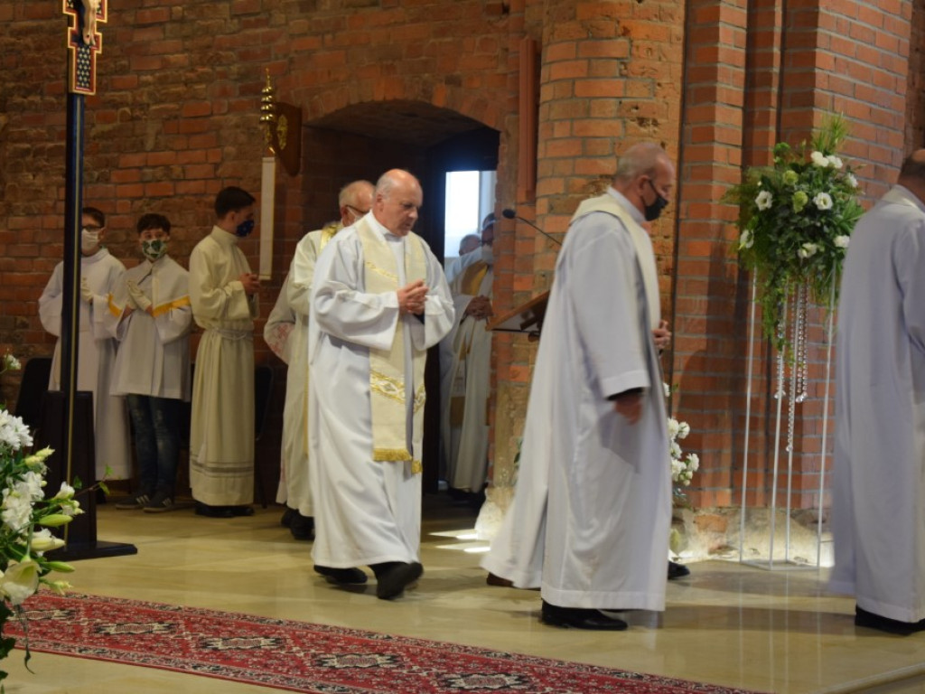 Wierni pożegnali w kolegiacie księdza Malskiego