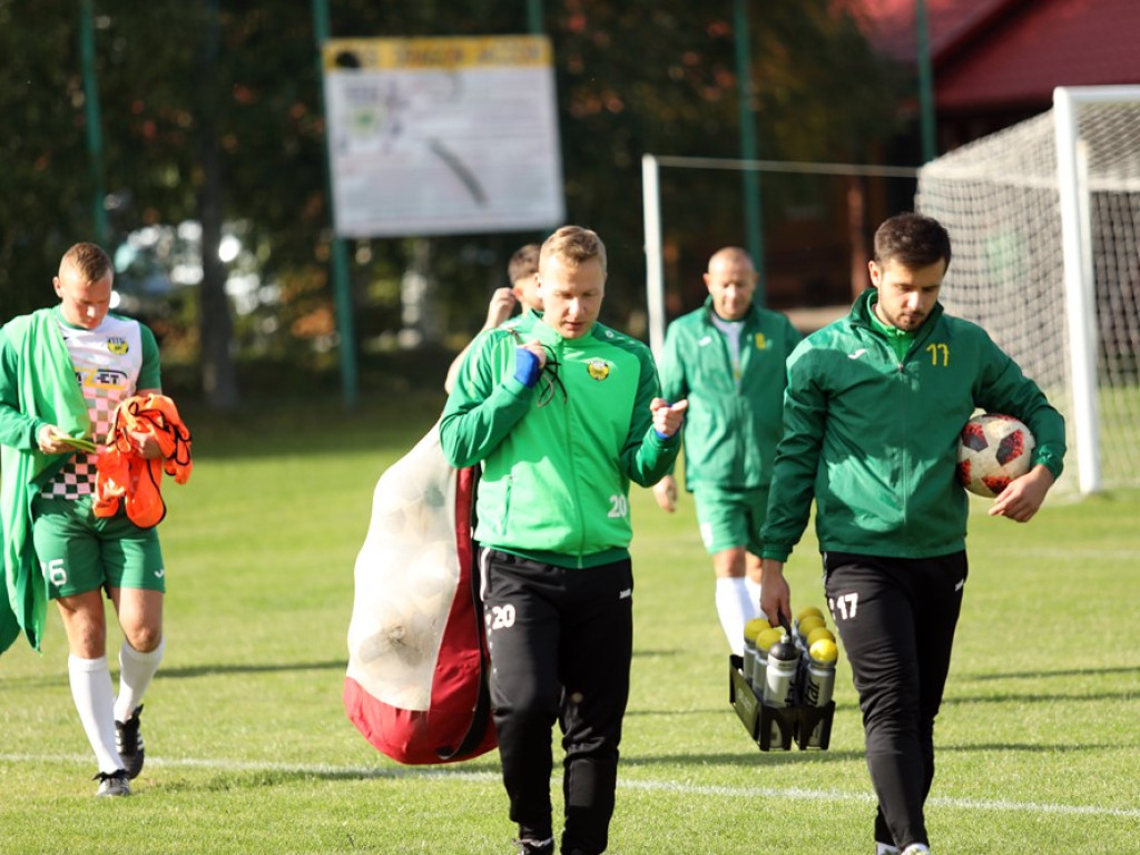 Piękne gole w Jaczowie. Dragon nadal liderem A-klasy