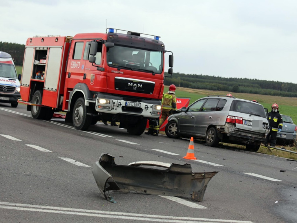 Śmiertelny wypadek. Kobieta zginęła na miejscu. Cztery kolejne osoby poszkodowane