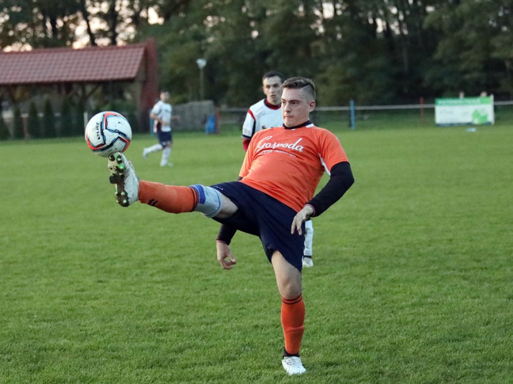 W Borku świętowali, bo wygrali gminne derby