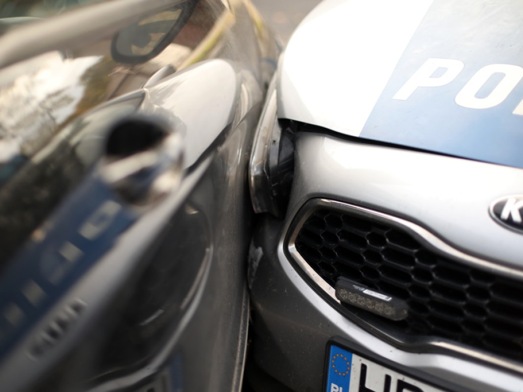 Jak doszło do kolizji z udziałem policji? Są poszkodowani
