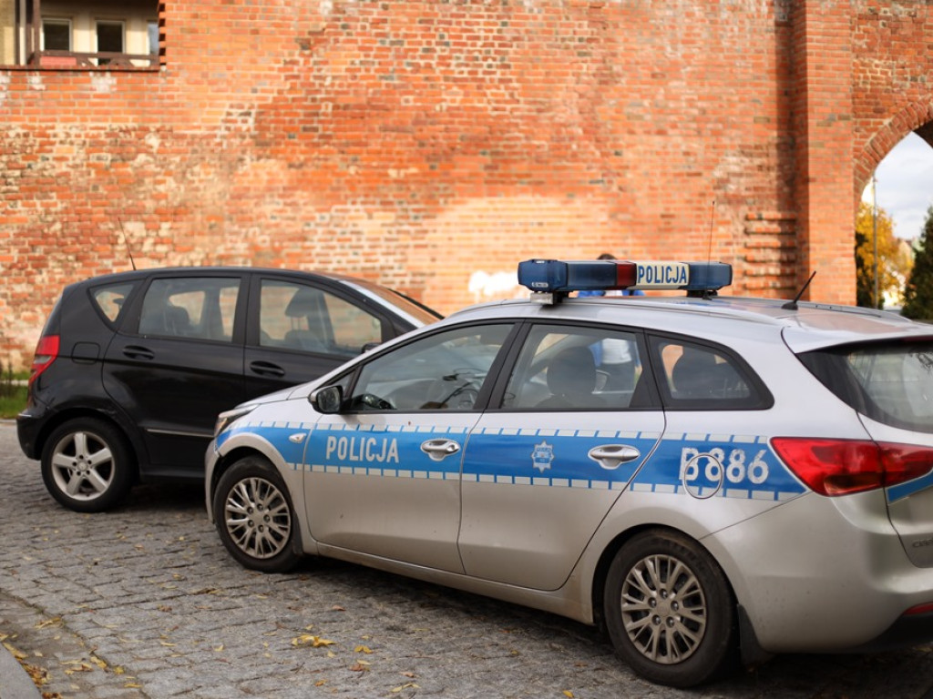 Jak doszło do kolizji z udziałem policji? Są poszkodowani