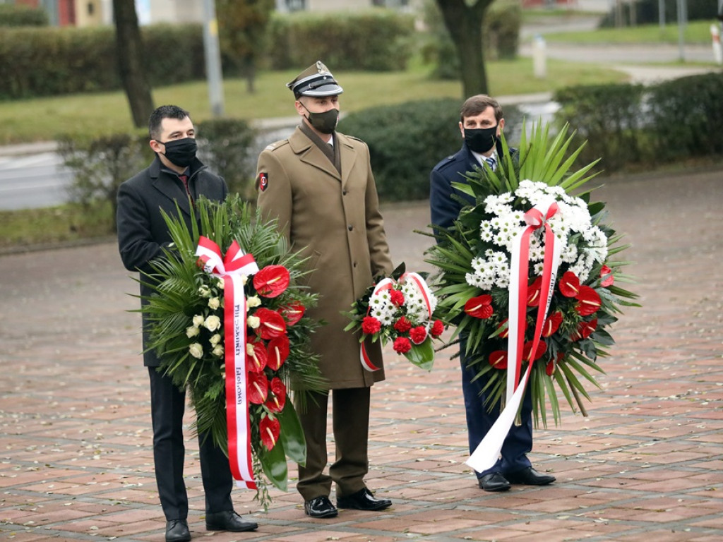 Skromniej niż zwykle. Rokaszewicz: W sercach powinniśmy czuć dumę