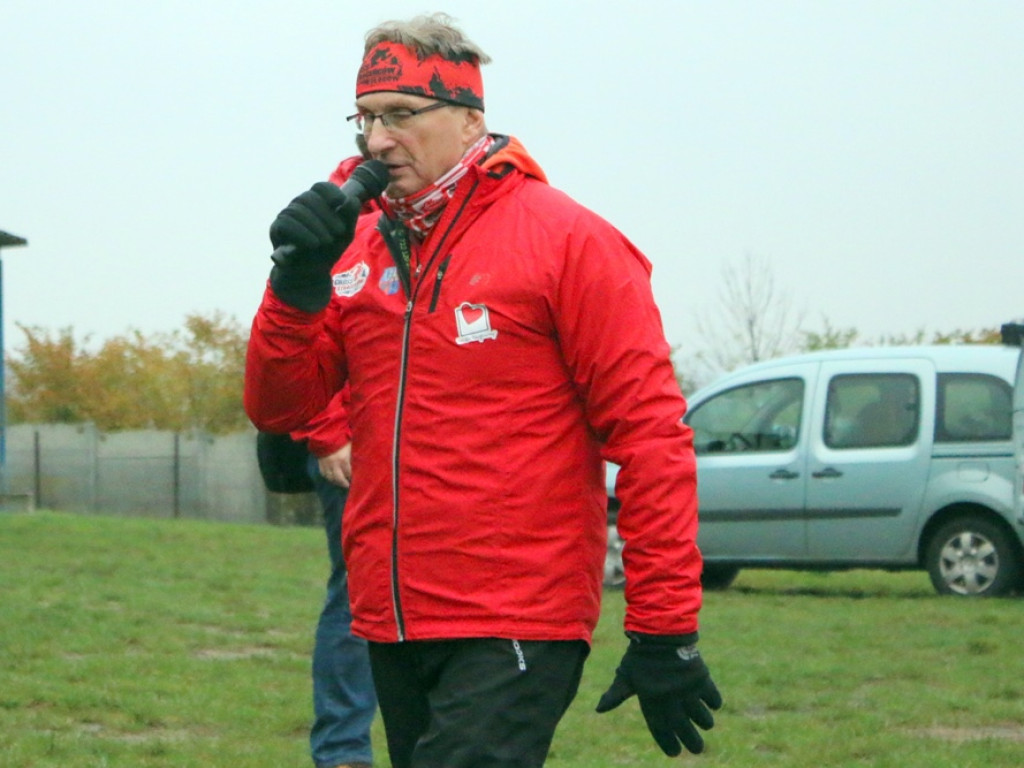 Biało-czerwony trening na torze motocrossowym