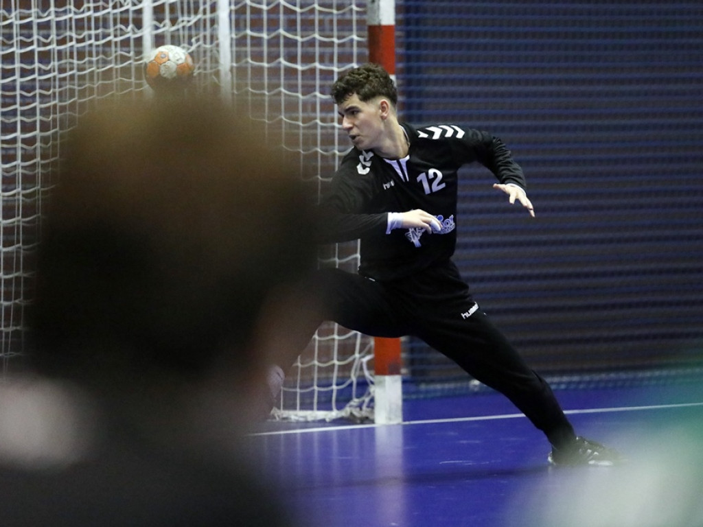 Juniorzy rzucili swoje i mogli cieszyć się z wygranej