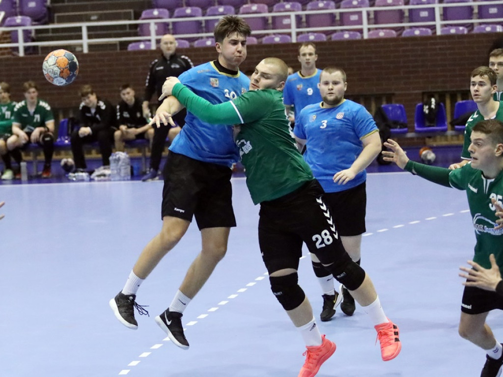 Juniorzy rzucili swoje i mogli cieszyć się z wygranej