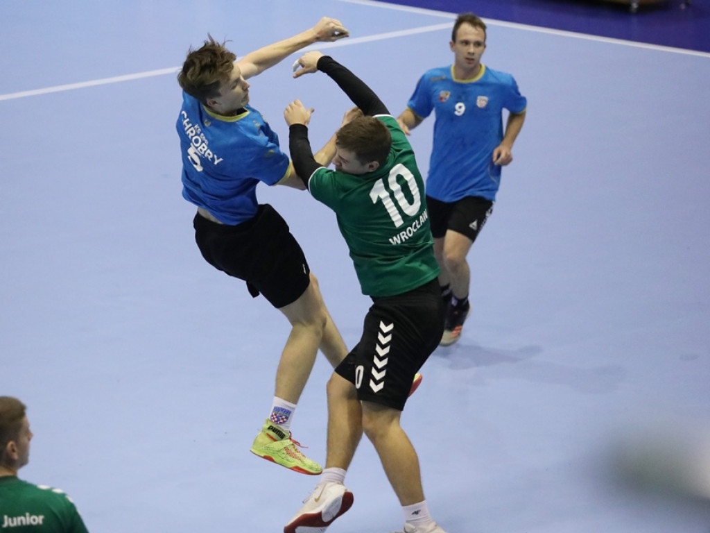 Juniorzy rzucili swoje i mogli cieszyć się z wygranej