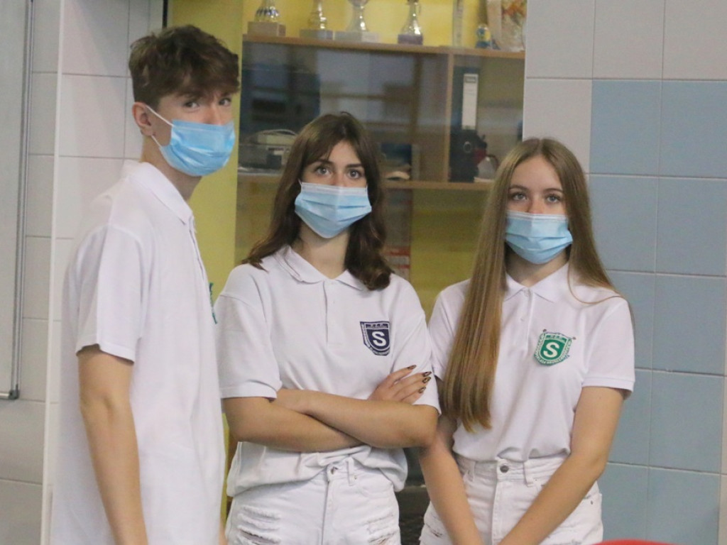 140 zawodników na starcie. Pływacka Barbórka w Głogowie