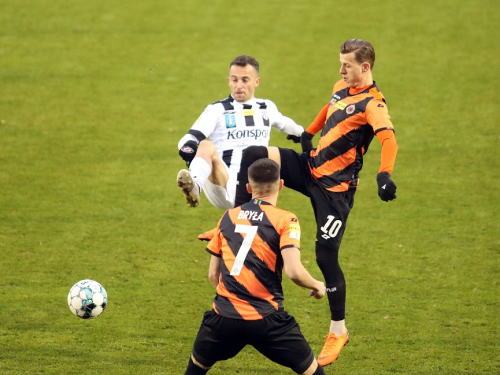Chrobry przegrał z najsłabszą drużyną w lidze
