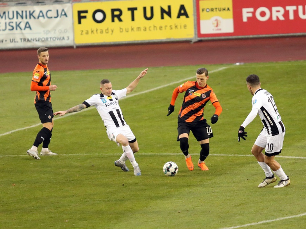 Chrobry przegrał z najsłabszą drużyną w lidze