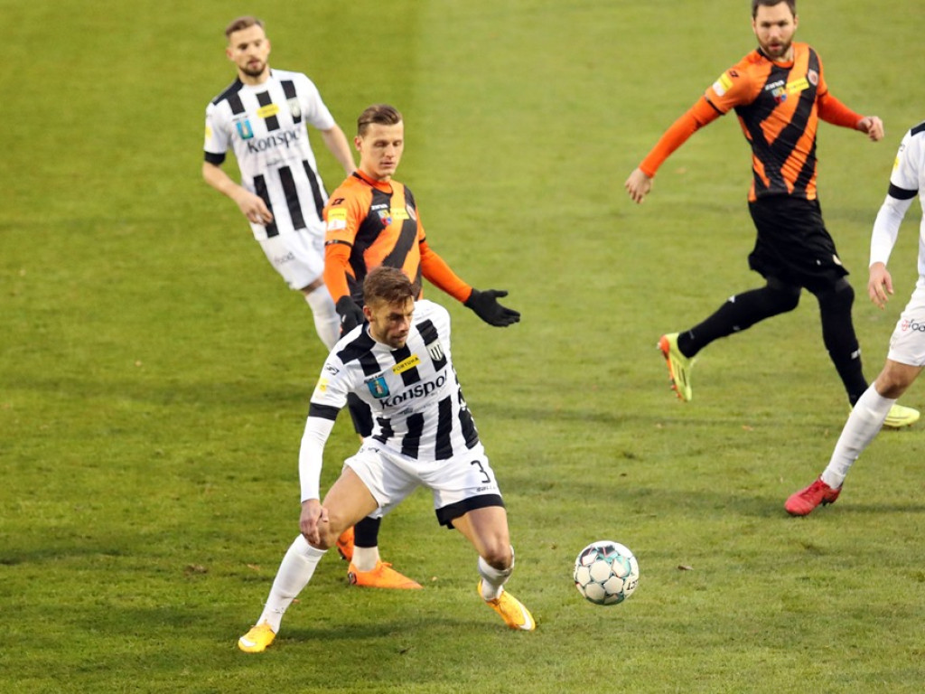 Chrobry przegrał z najsłabszą drużyną w lidze