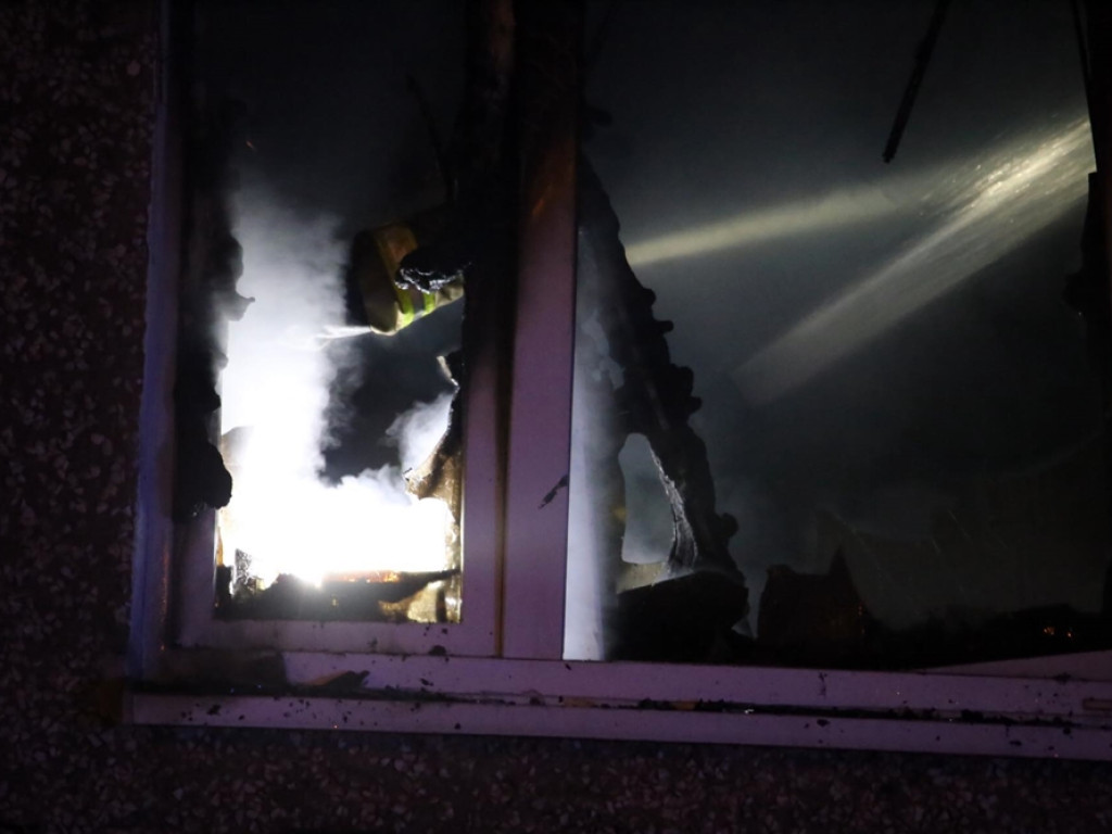 Pożar mieszkania w bloku przy ul Łokietka. Sąsiedzi mówią, że doszło do wybuchu