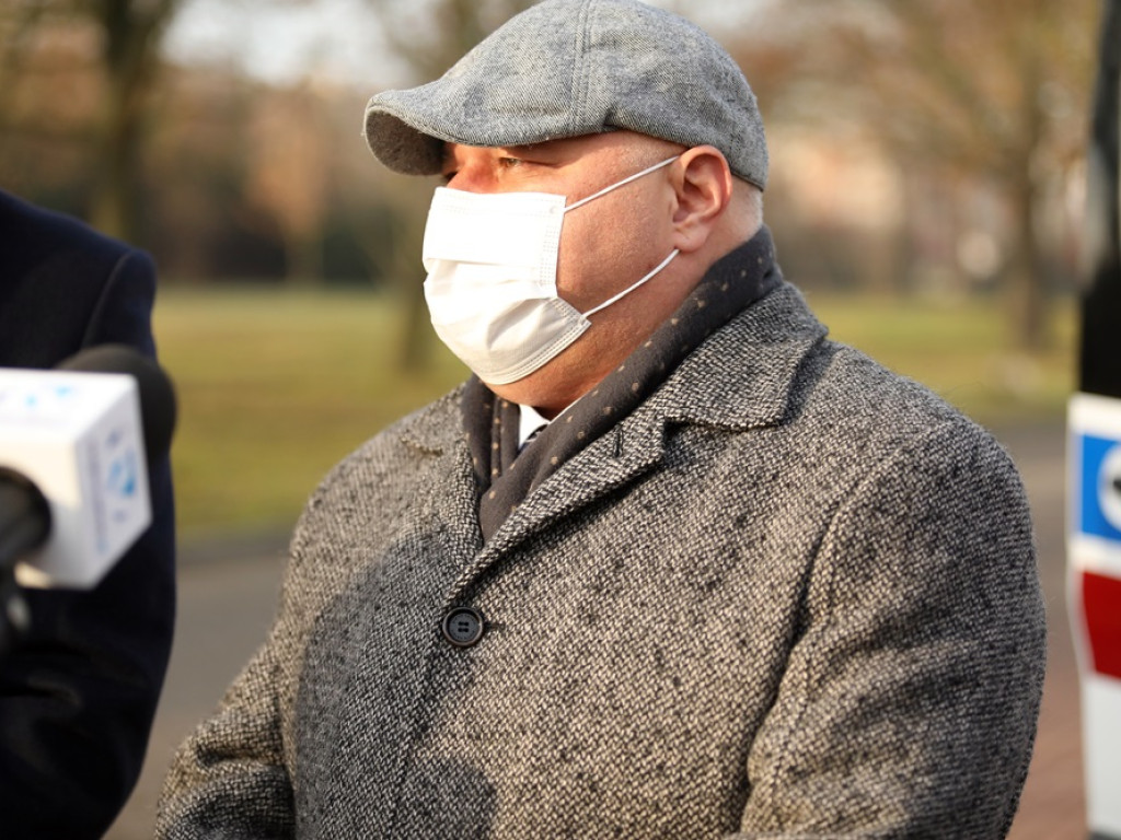 Nowa karetka dla szpitala w Głogowie. Złożyły się lokalne samorządy
