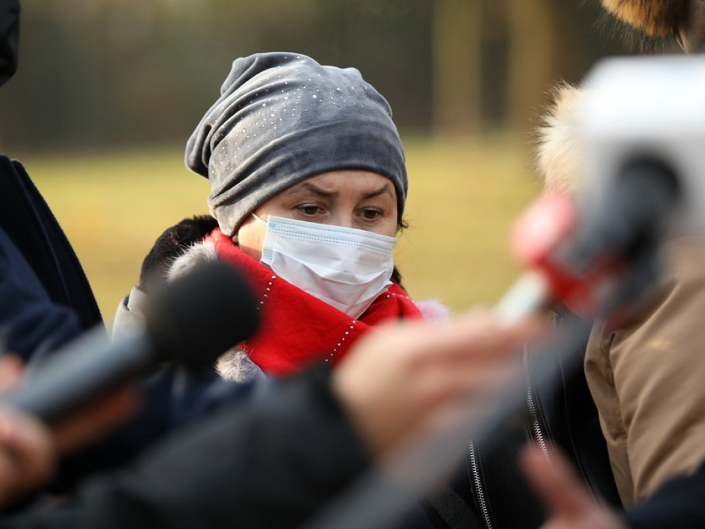 Nowa karetka dla szpitala w Głogowie. Złożyły się lokalne samorządy