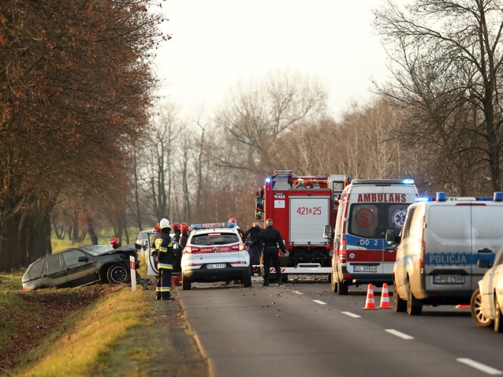 Było to czołowe zderzenie. Wśród poszkodowanych jest dziecko