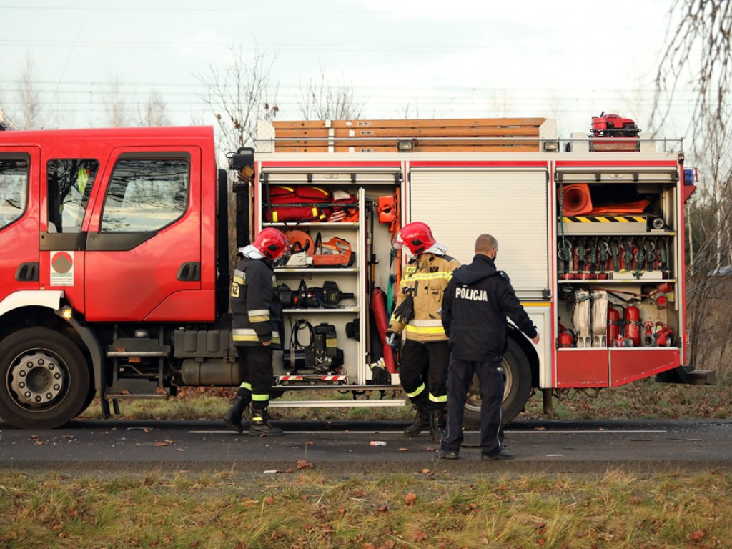 Było to czołowe zderzenie. Wśród poszkodowanych jest dziecko