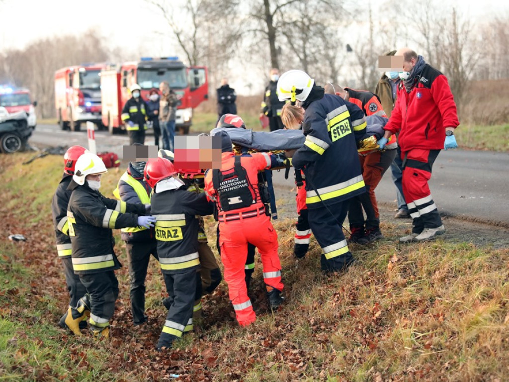 Było to czołowe zderzenie. Wśród poszkodowanych jest dziecko