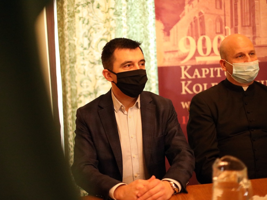Rekonstrukcja Madonny Głogowskiej w kolegiacie! Ważna chwila dla naszego miasta