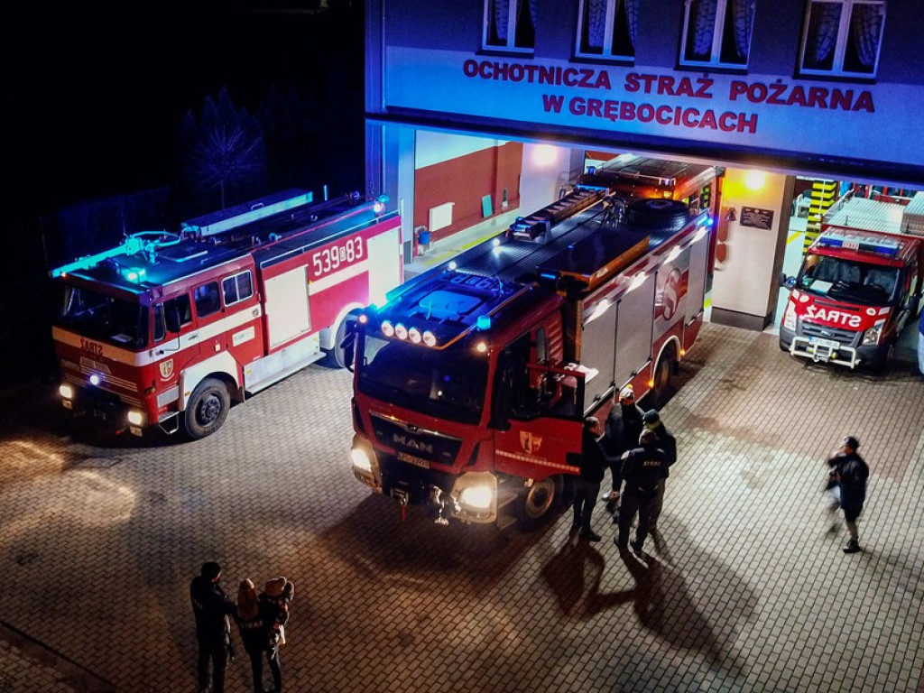 Nowy strażacki wóz dla ochotników z Grębocic. Ale przywitanie