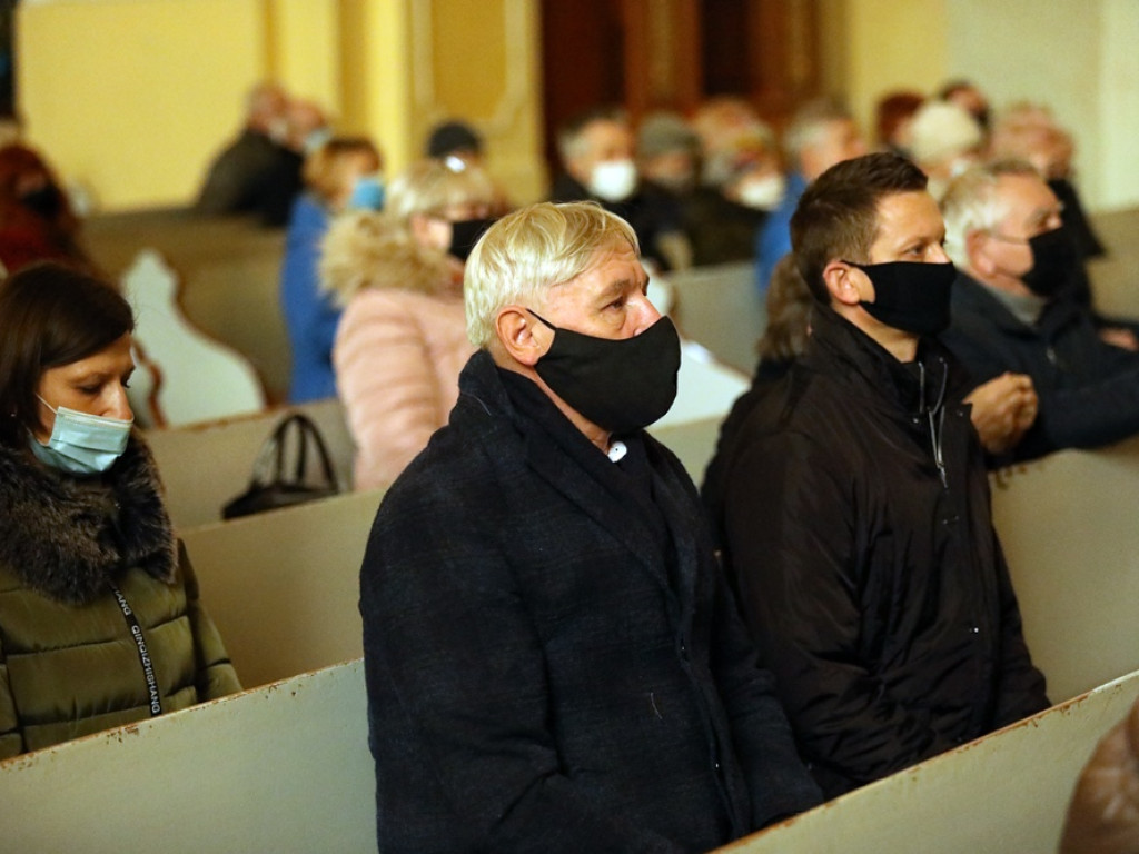 Pożegnaliśmy śp. Janusza Kucharskiego. Prezydent uhonorował zmarłego doktora