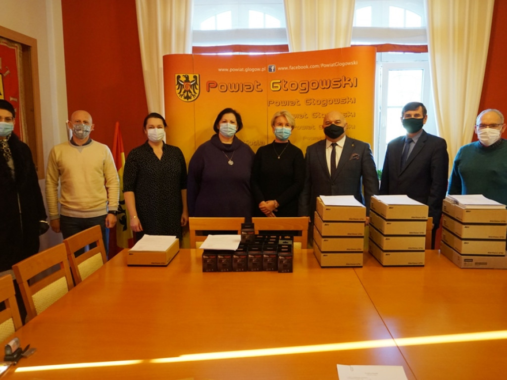 To są najnowsze zakupy starostwa dla podlegających mu placówek