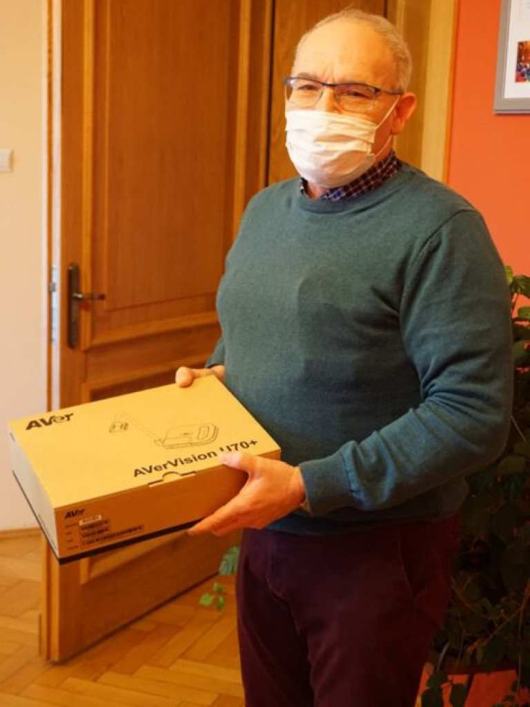 To są najnowsze zakupy starostwa dla podlegających mu placówek