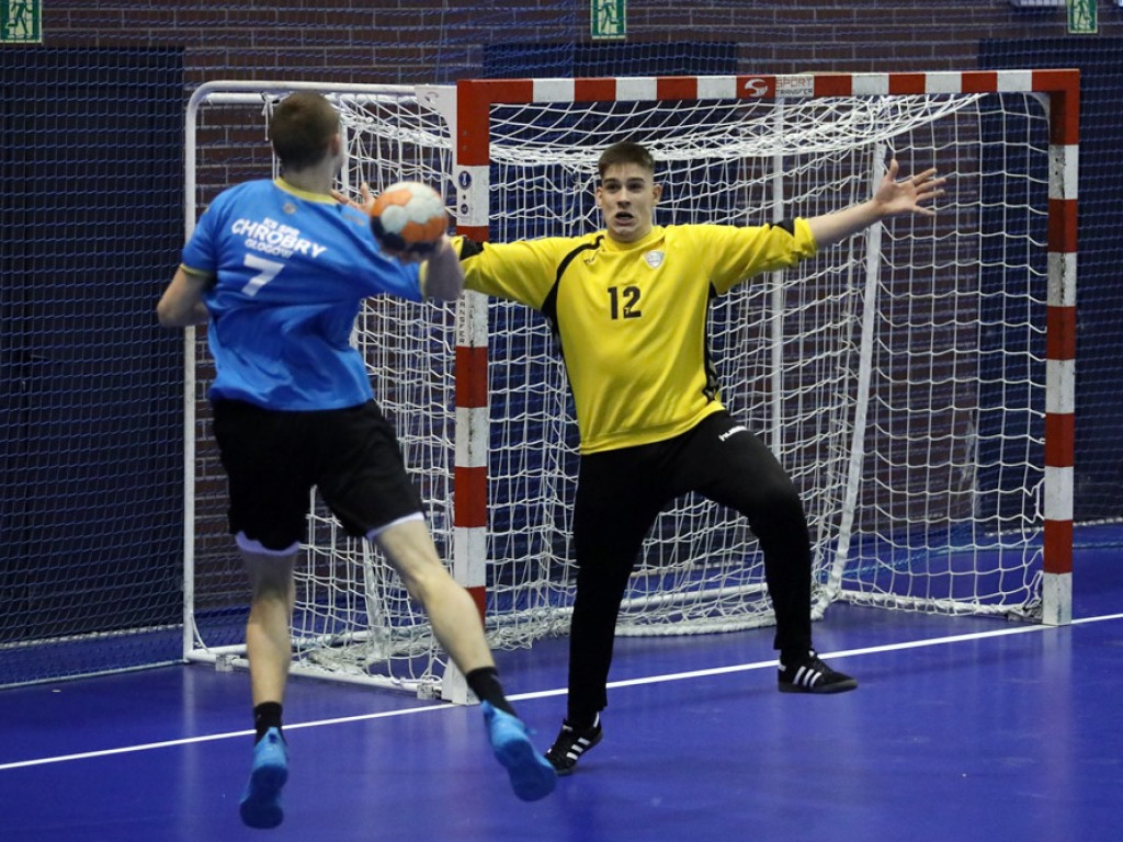 Jeden krok od awansu! Juniorzy Chrobrego zdemolowali Zagłębie