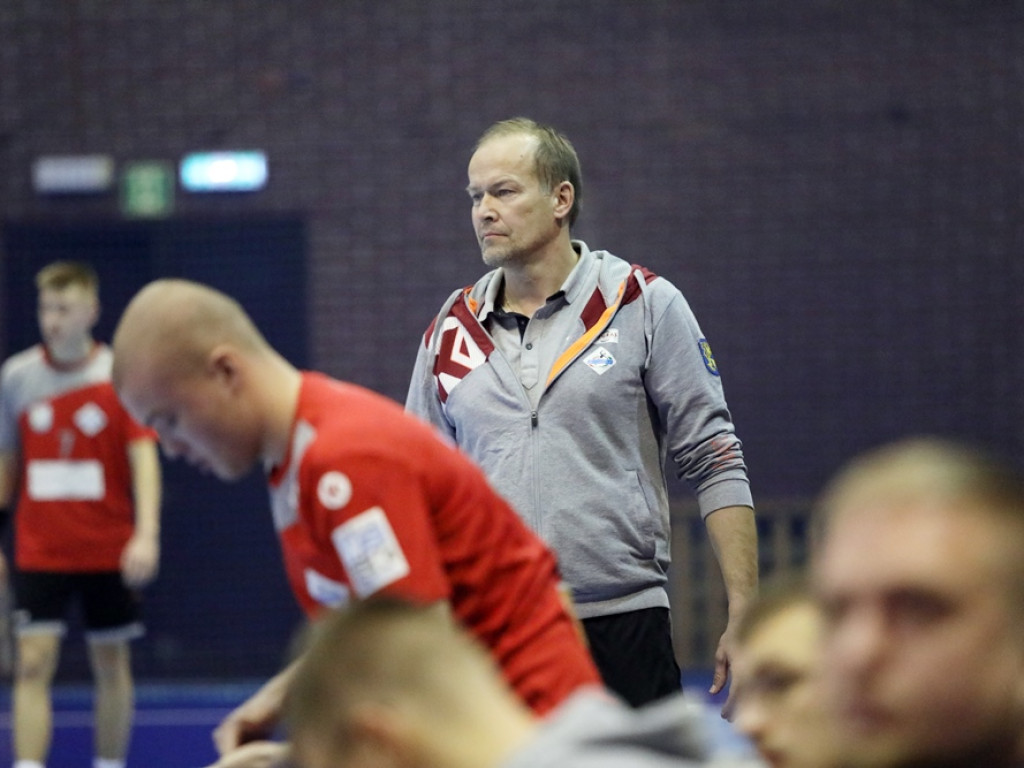 Piękna bramka Słupskiego! Wygrana juniorów rzutem na taśmę