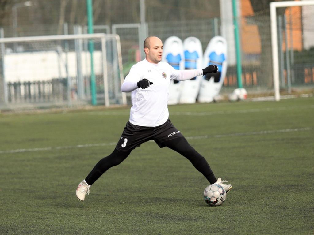 Pewna wygrana Chrobrego z rezerwami Miedzi Legnica