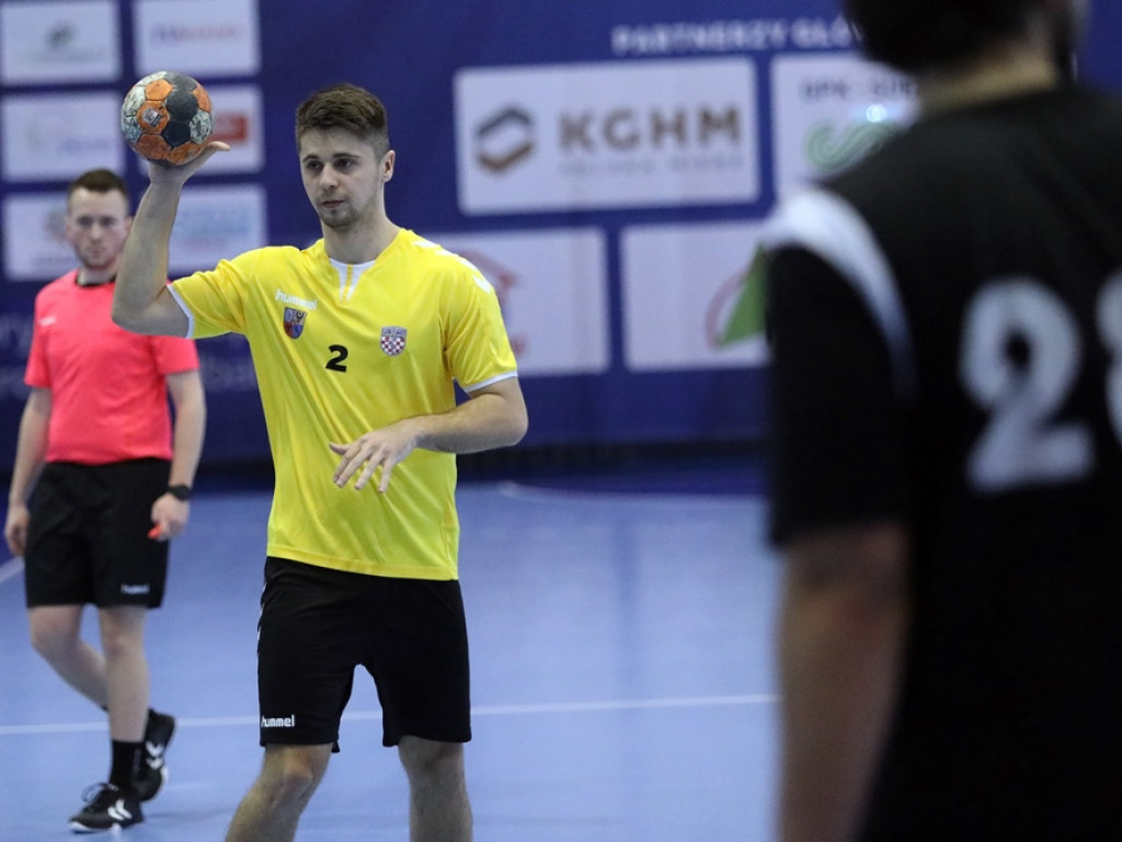 Agresywna gra w obronie kluczem do zwycięstwa rezerw