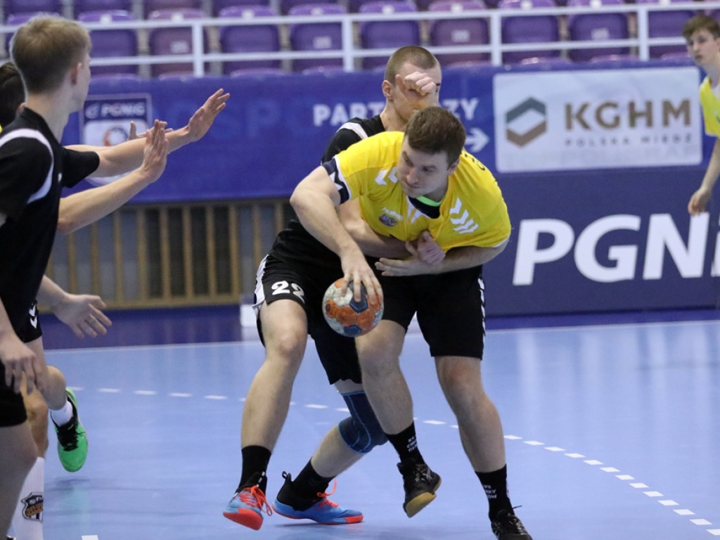 Agresywna gra w obronie kluczem do zwycięstwa rezerw