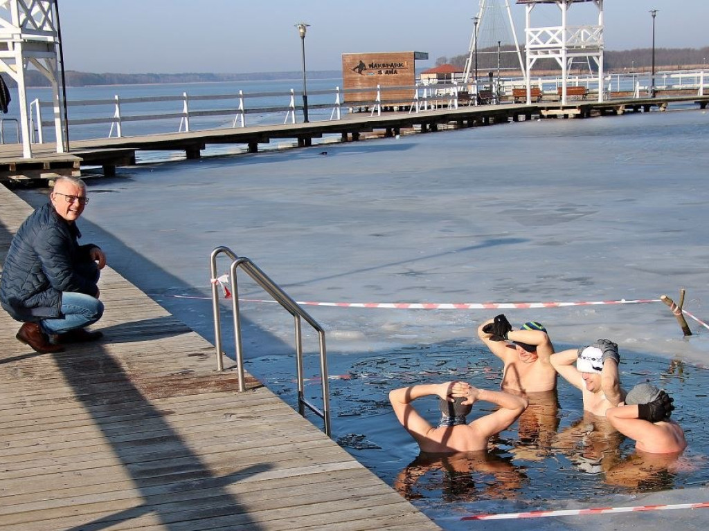 Ludzie chyba poczuli wiosnę. Sława w ten weekend pękała w szwach