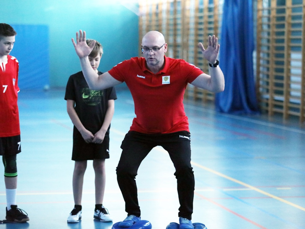 Trening dla młodych szczypiornistów pod okiem fizjoterapeuty