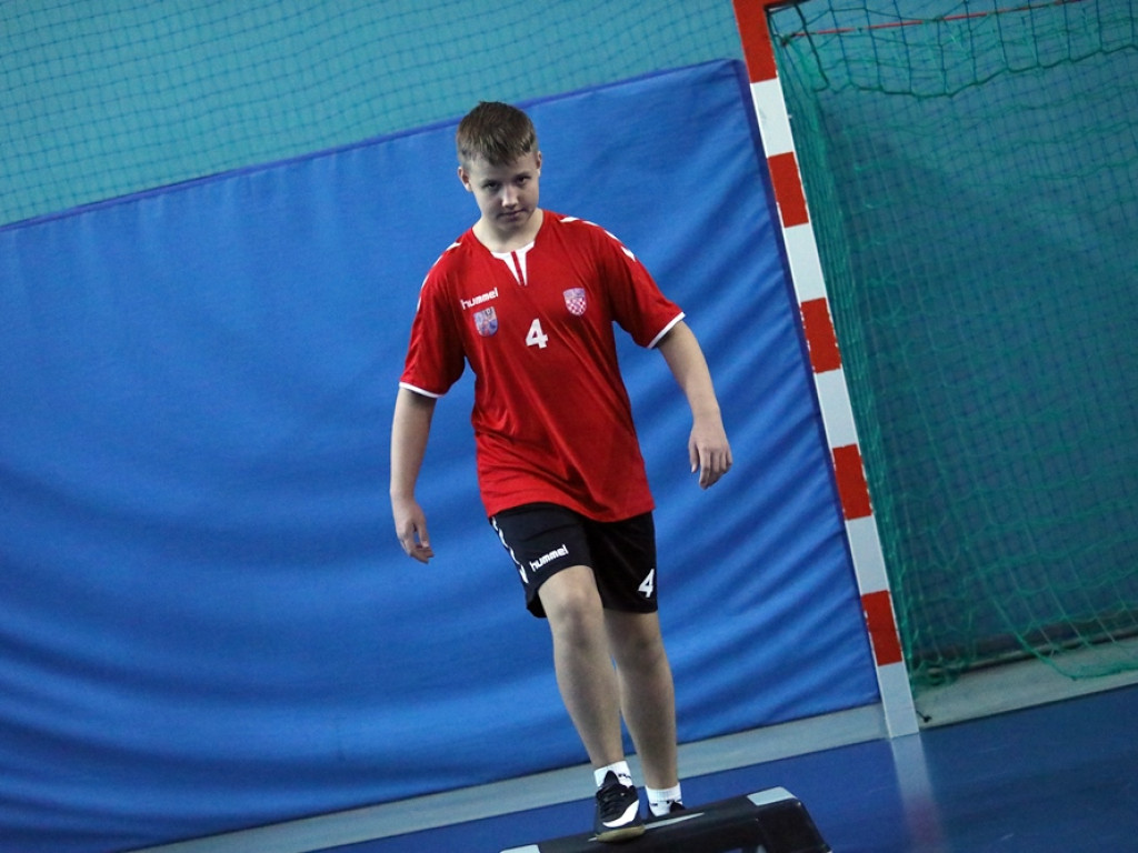 Trening dla młodych szczypiornistów pod okiem fizjoterapeuty