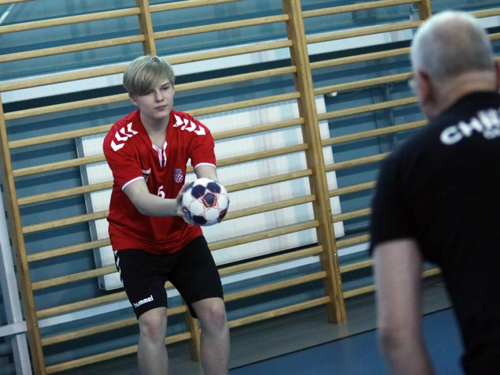 Trening dla młodych szczypiornistów pod okiem fizjoterapeuty